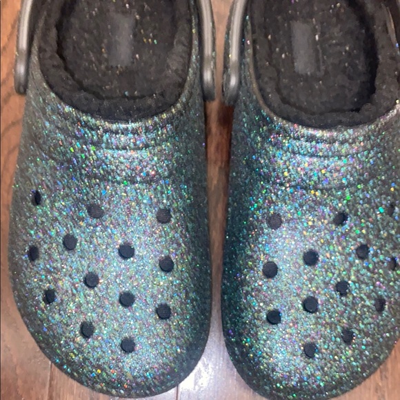 Sparkly Crocs - Picture 4 of 9